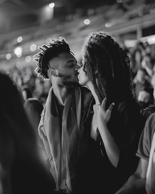 华体会体育中心APP下载二维码